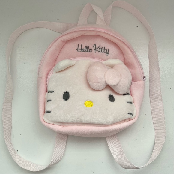 Miniso Hello Kitty Backpack - Picture 1 of 4